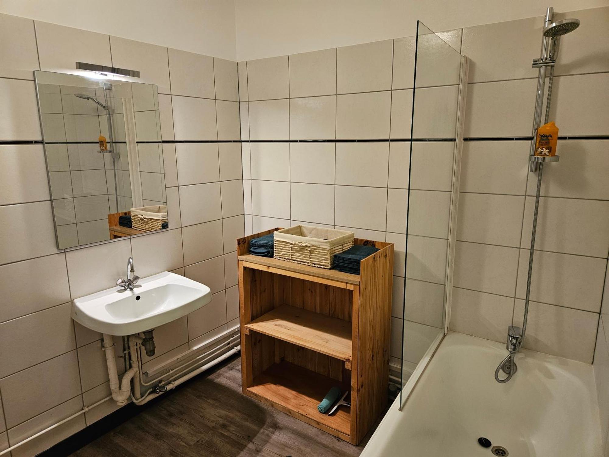 Appartement Le Jardin Imaginaire Champagnole Eksteriør bilde